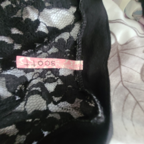 Lace Cardigan - Picture 4 of 4